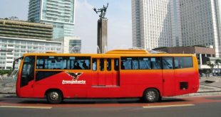 Nikmati Malam Tahun Baru 2025 di Jakarta dengan Tarif Transportasi Umum Rp 1