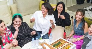 Cemilan Favorit Selebriti Indonesia